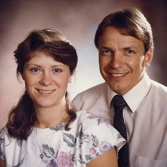 Meet your Posher, Connie - Picture 2 of 5